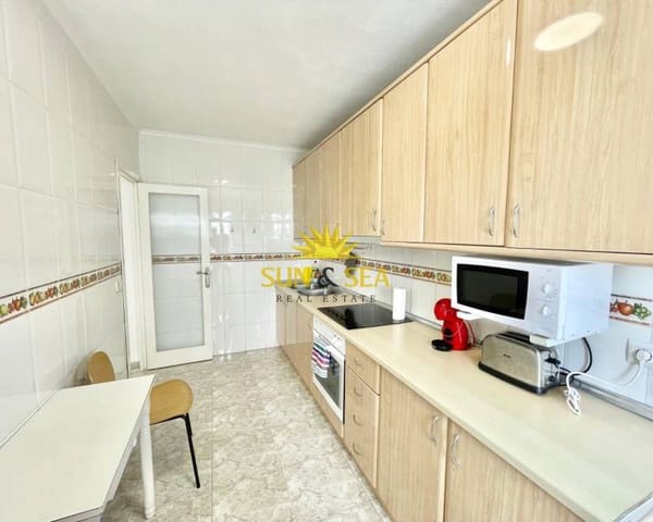 3 makuuhuone Huoneisto vuokrattavana paikassa Los Frutales, Torrevieja mukana uima-altaan - 950 € (Ref: 8933388)