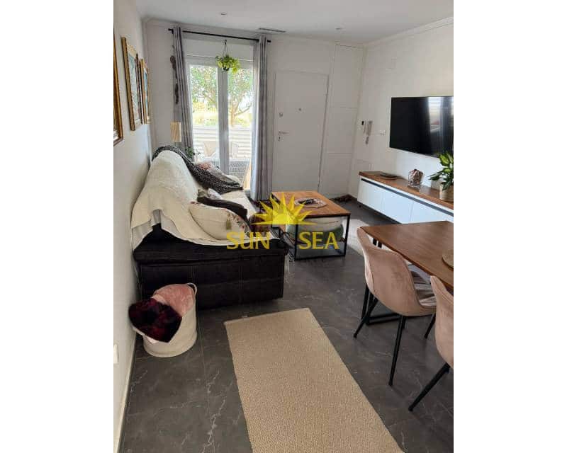 3 Zimmer Villa zu verkaufen in Guardamar del Segura mit Garage - 299.000 € (Ref: 8935498)