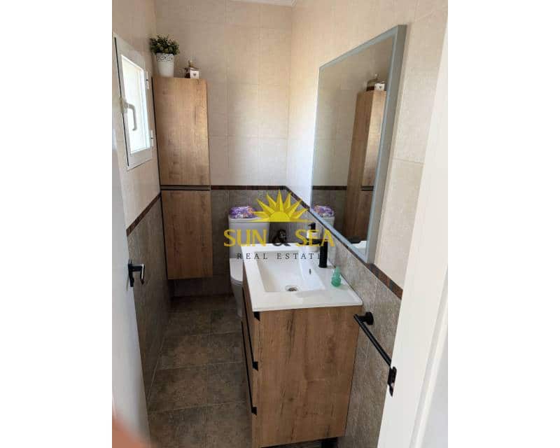 3 Zimmer Villa zu verkaufen in Guardamar del Segura mit Garage - 299.000 € (Ref: 8935498)