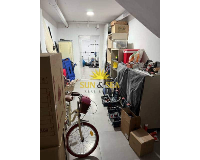 3 Zimmer Villa zu verkaufen in Guardamar del Segura mit Garage - 299.000 € (Ref: 8935498)