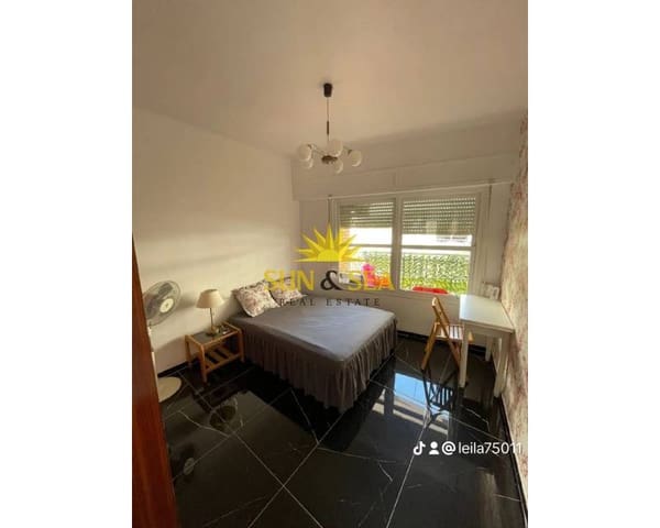 4 makuuhuone Huoneisto vuokrattavana paikassa Los Frutales, Torrevieja - 1 350 € (Ref: 8937951)