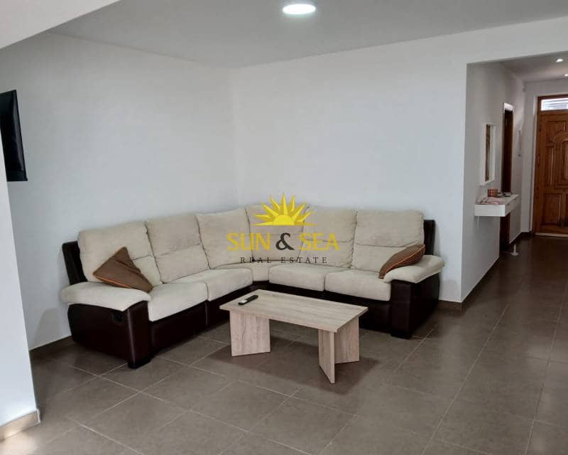 Apartamento de 3 habitaciones en San Vicente / Sant Vicent del Raspeig en alquiler vacacional - 1.200 € (Ref: 8937952)