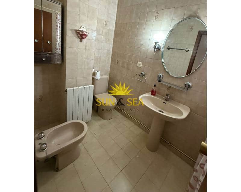 3 quarto Apartamento para arrendar em Murcia cidade - 1 200 € (Ref: 8938232)