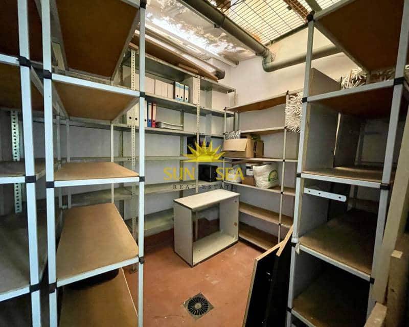 1 bedroom Commercial for rent in Guardamar del Segura - € 900 (Ref: 8941577)