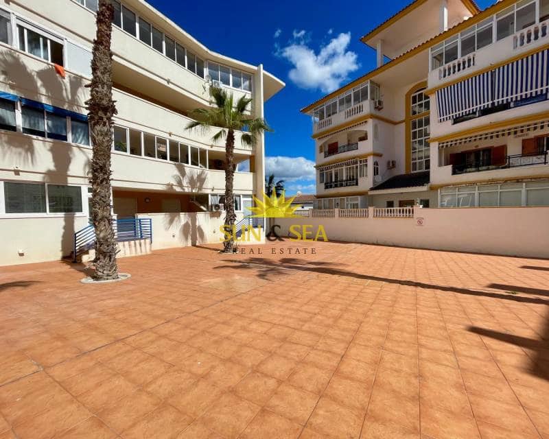 Apartamento de 2 habitaciones en La Mata en venta con piscina garaje - 169.500 € (Ref: 8941608)