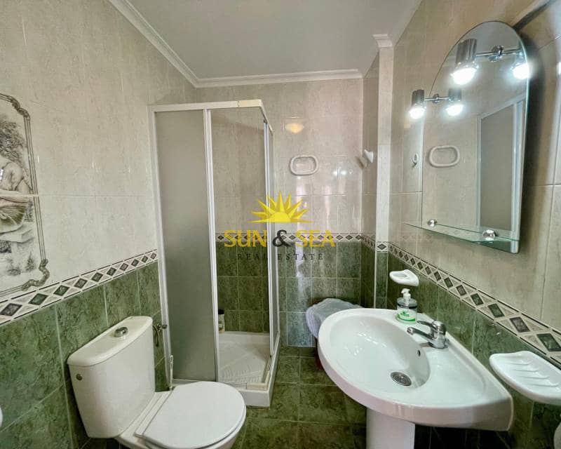 2 makuuhuone Kattohuoneisto vuokrattavana paikassa La Mata - 1 500 € (Ref: 8942279)