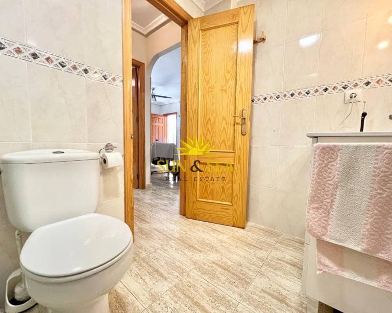 2 sypialnia Dom do wynajęcia w Pilar de la Horadada z basenem garażem - 800 € (Ref: 8944384)