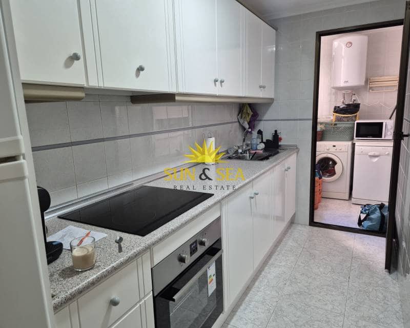   2 soveværelse   ferieLejlighed i Guardamar del Segura   med   swimmingpool   - € 700 (Ref: 8947254)