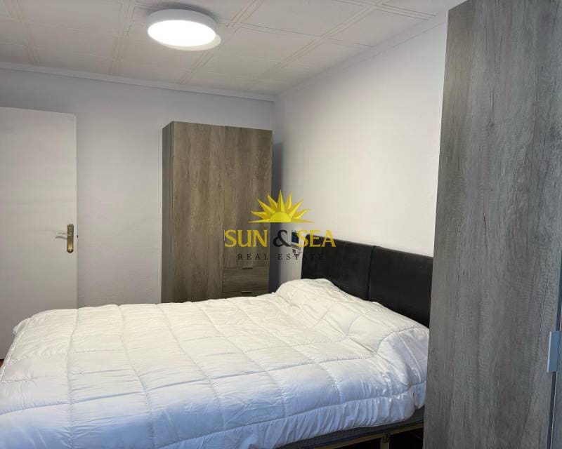 2 camera da letto Bungalow da affittare in Torrevieja - 850 € (Rif: 8947255)
