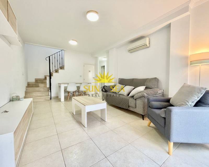 3 bedroom Apartment for rent in San Cayetano - € 700 (Ref: 8948214)