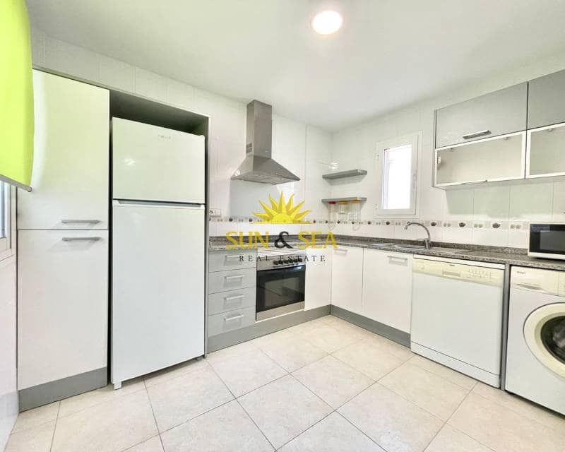 3 bedroom Apartment for rent in San Cayetano - € 700 (Ref: 8948214)