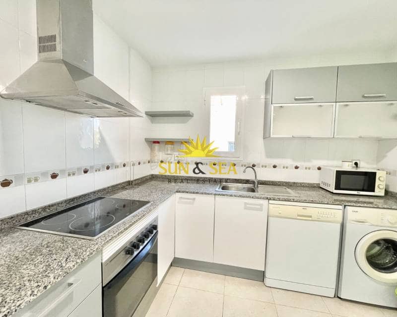 3 bedroom Apartment for rent in San Cayetano - € 700 (Ref: 8948214)