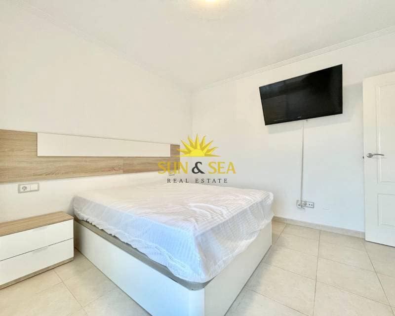 3 bedroom Apartment for rent in San Cayetano - € 700 (Ref: 8948214)