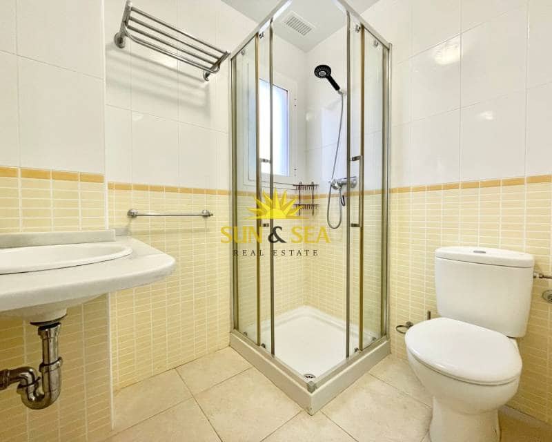 3 bedroom Apartment for rent in San Cayetano - € 700 (Ref: 8948214)