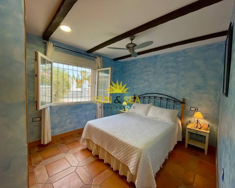 4 quarto Moradia para arrendar em La Manga del Mar Menor com garagem - 2 000 € (Ref: 8949967)