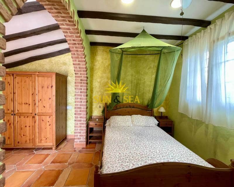 4 quarto Moradia para arrendar em La Manga del Mar Menor com garagem - 2 000 € (Ref: 8949967)