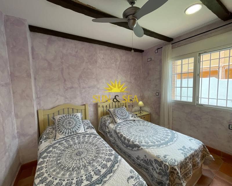 4 quarto Moradia para arrendar em La Manga del Mar Menor com garagem - 2 000 € (Ref: 8949967)