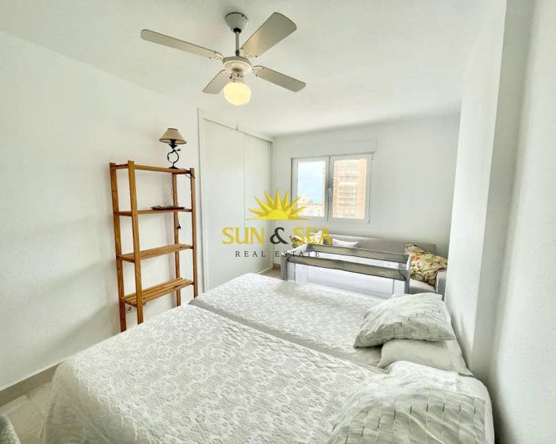 3 makuuhuone Huvila vuokrattavana paikassa La Manga del Mar Menor mukana uima-altaan - 1 500 € (Ref: 8956480)