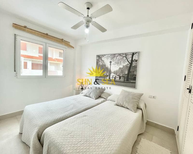 3 makuuhuone Huvila vuokrattavana paikassa La Manga del Mar Menor mukana uima-altaan - 1 500 € (Ref: 8956480)