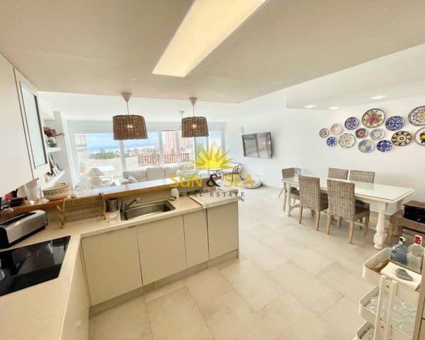 3 soveværelse Villa til leje i La Manga del Mar Menor med swimmingpool - € 1.500 (Ref: 8956480)