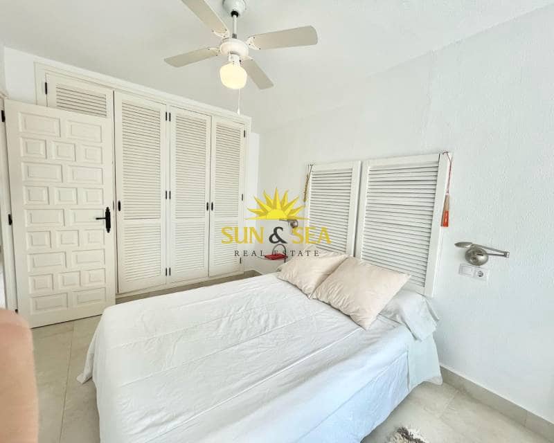 3 makuuhuone Huvila vuokrattavana paikassa La Manga del Mar Menor mukana uima-altaan - 1 500 € (Ref: 8956480)