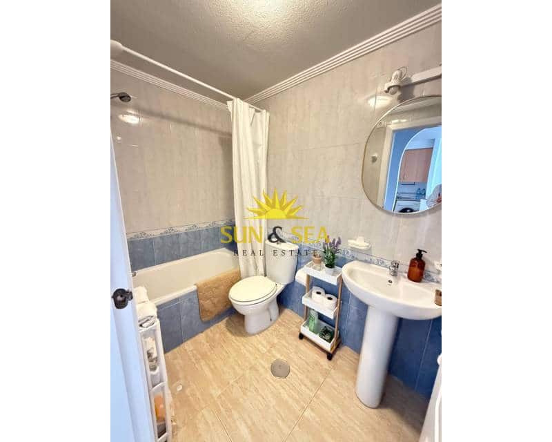 2 sovrum Lägenhet att hyra i Dehesa de Campoamor - 1 300 € (Ref: 8960415)