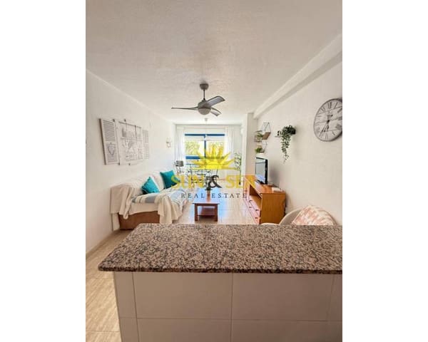 2 soveværelse Lejlighed til leje i Dehesa de Campoamor, Orihuela - € 1.300 (Ref: 8960415)