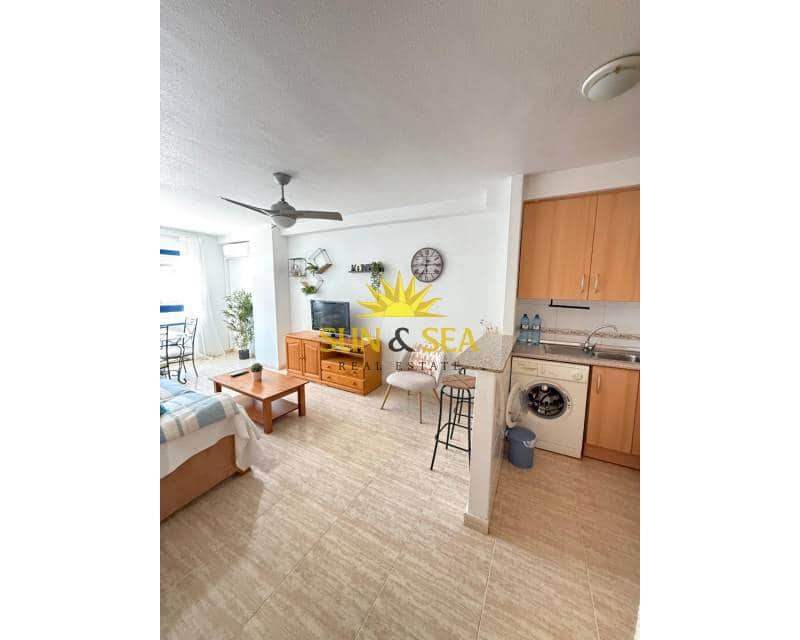 2 sovrum Lägenhet att hyra i Dehesa de Campoamor - 1 300 € (Ref: 8960415)