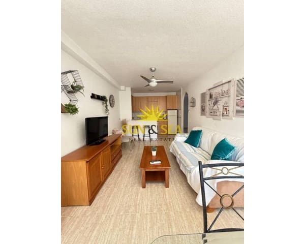 2 soveværelse Lejlighed til leje i Dehesa de Campoamor, Orihuela - € 1.300 (Ref: 8960415)