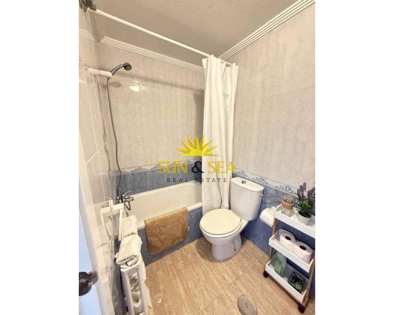 2 sovrum Lägenhet att hyra i Dehesa de Campoamor - 1 300 € (Ref: 8960415)