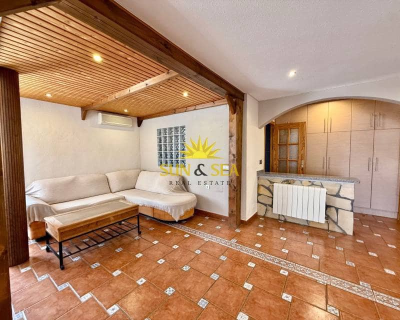 4 bedroom Villa for sale in La Florida with pool garage - € 439,000 (Ref: 8960714)