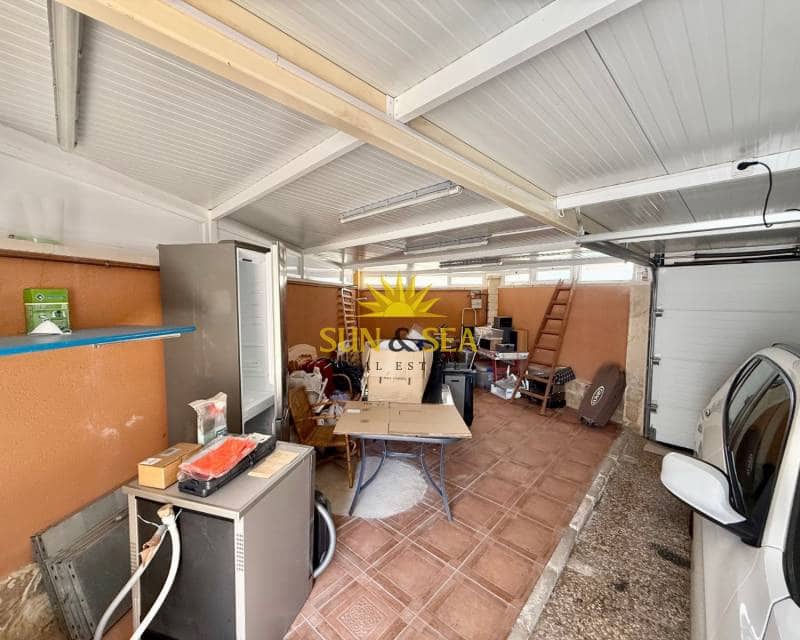 4 bedroom Villa for sale in La Florida with pool garage - € 439,000 (Ref: 8960714)