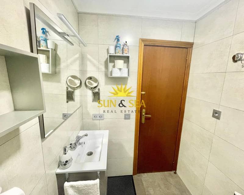 2 soverom Leilighet til leie i Lo Pagan - € 1 000 (Ref: 8960889)