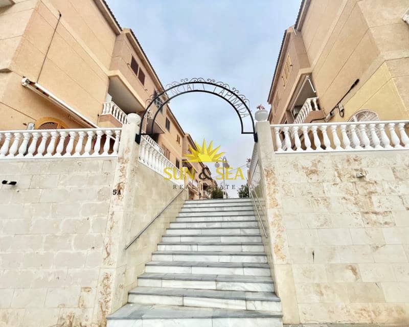 2 soverom Leilighet til leie i Lo Pagan - € 1 000 (Ref: 8960889)