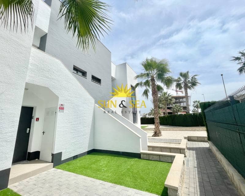 2 slaapkamer Villa te huur in Guardamar del Segura met zwembad - € 1.500 (Ref: 8961020)