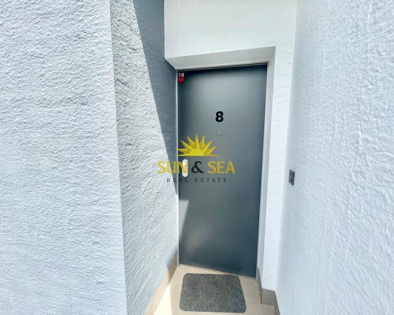 2 slaapkamer Villa te huur in Guardamar del Segura met zwembad - € 1.500 (Ref: 8961020)