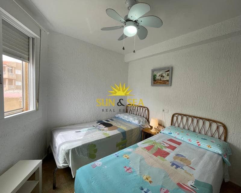 2 slaapkamer Appartement te huur in La Manga del Mar Menor - € 750 (Ref: 8969060)