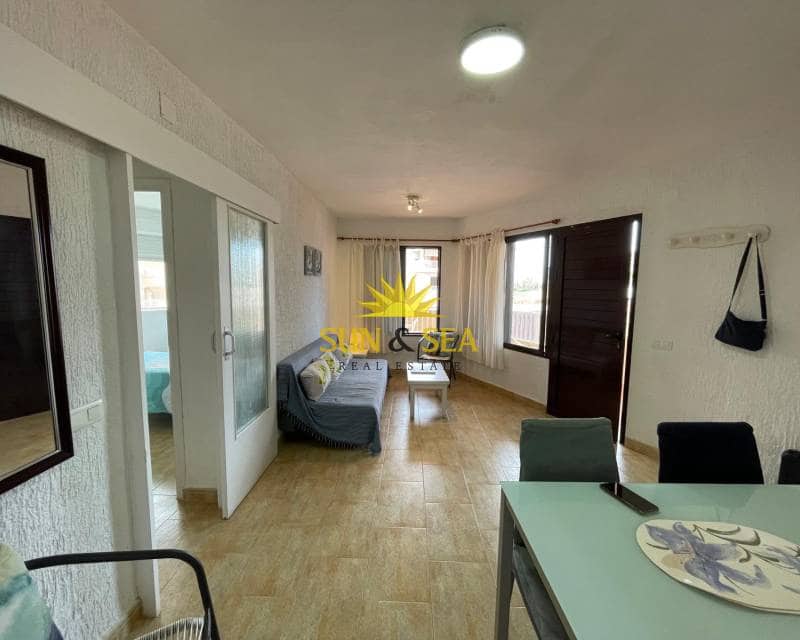 2 slaapkamer Appartement te huur in La Manga del Mar Menor - € 750 (Ref: 8969060)