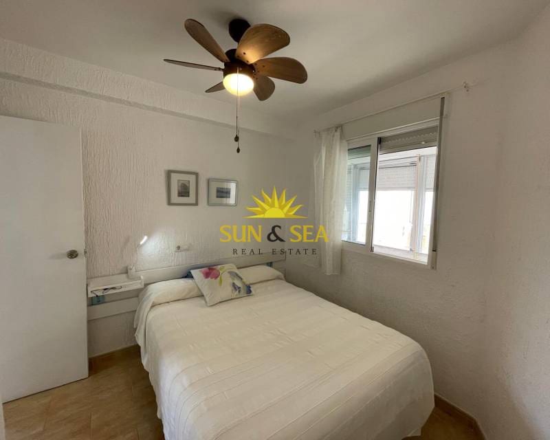 2 slaapkamer Appartement te huur in La Manga del Mar Menor - € 750 (Ref: 8969060)