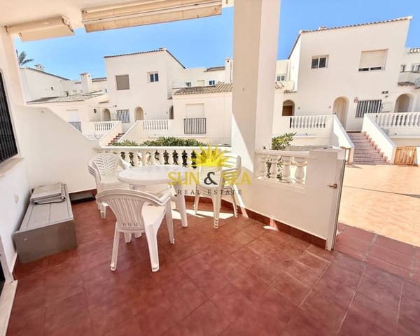 1 soveværelse Strandlejlighed til leje i La Manga del Mar Menor med swimmingpool - € 700 (Ref: 8969062)