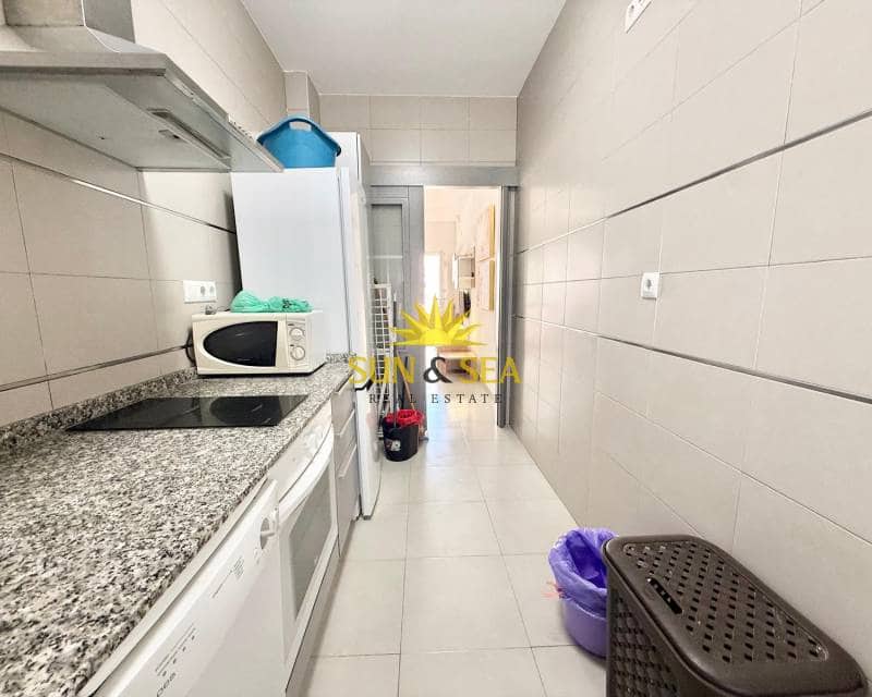 1 quarto Apartamento de Praia para arrendar em La Manga del Mar Menor com piscina - 700 € (Ref: 8969062)