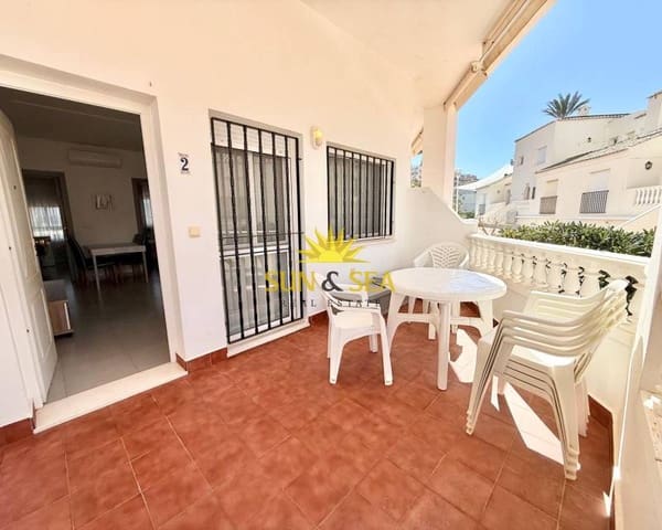 1 soveværelse Strandlejlighed til leje i La Manga del Mar Menor med swimmingpool - € 700 (Ref: 8969062)
