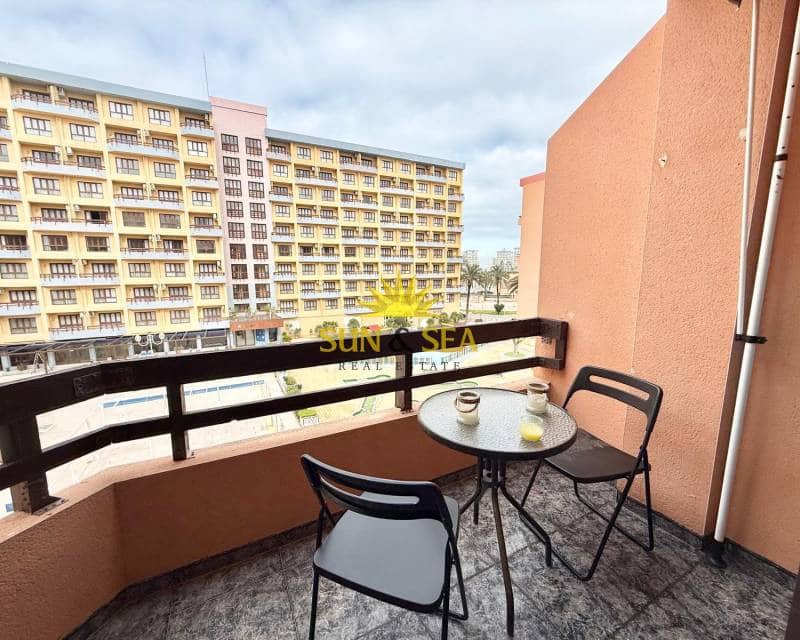 Estudio de 1 habitación en La Manga del Mar Menor en alquiler con piscina - 600 € (Ref: 8971345)