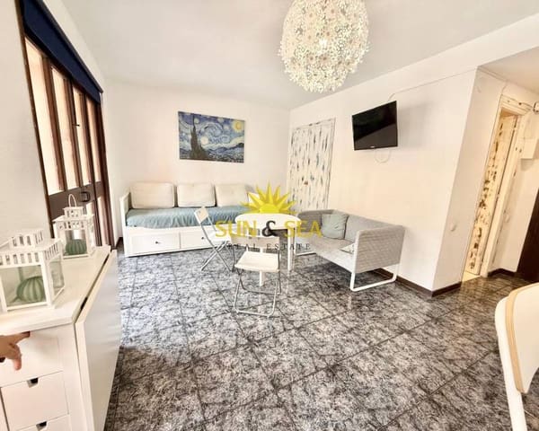 1 soveværelse Studio til leje i La Manga del Mar Menor med swimmingpool - € 600 (Ref: 8971345)