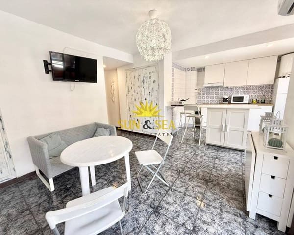 1 soveværelse Studio til leje i La Manga del Mar Menor med swimmingpool - € 600 (Ref: 8971345)