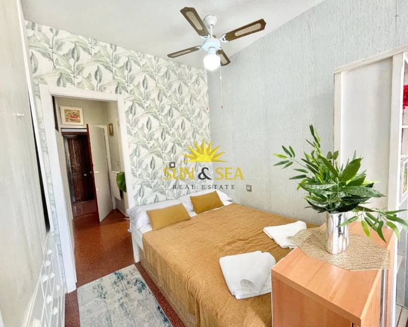 1 soveværelse Studio til salg i Torrevieja - € 85.000 (Ref: 8981052)