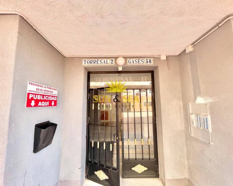 1 soveværelse Studio til salg i Torrevieja - € 85.000 (Ref: 8981052)