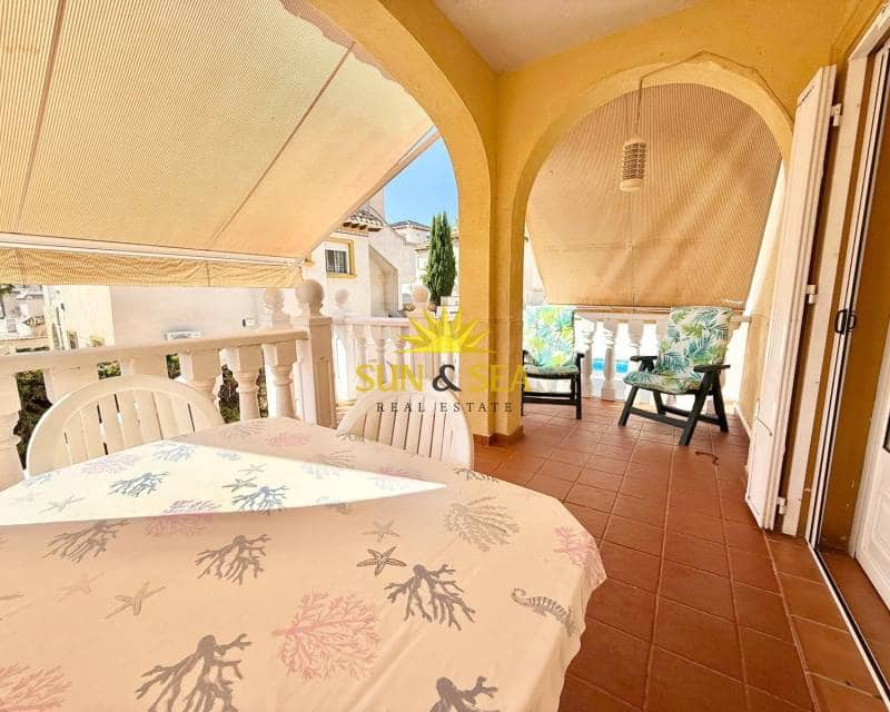 2 soveværelse Villa til leje i Playa Flamenca - € 800 (Ref: 8982916)