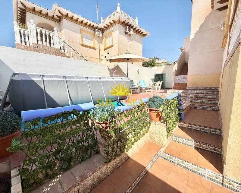 2 soveværelse Villa til leje i Playa Flamenca - € 800 (Ref: 8982916)