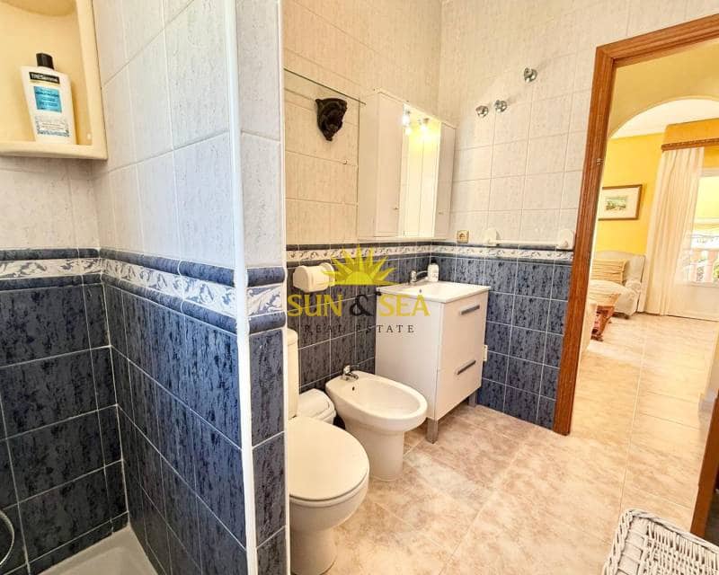 2 soveværelse Villa til leje i Playa Flamenca - € 800 (Ref: 8982916)